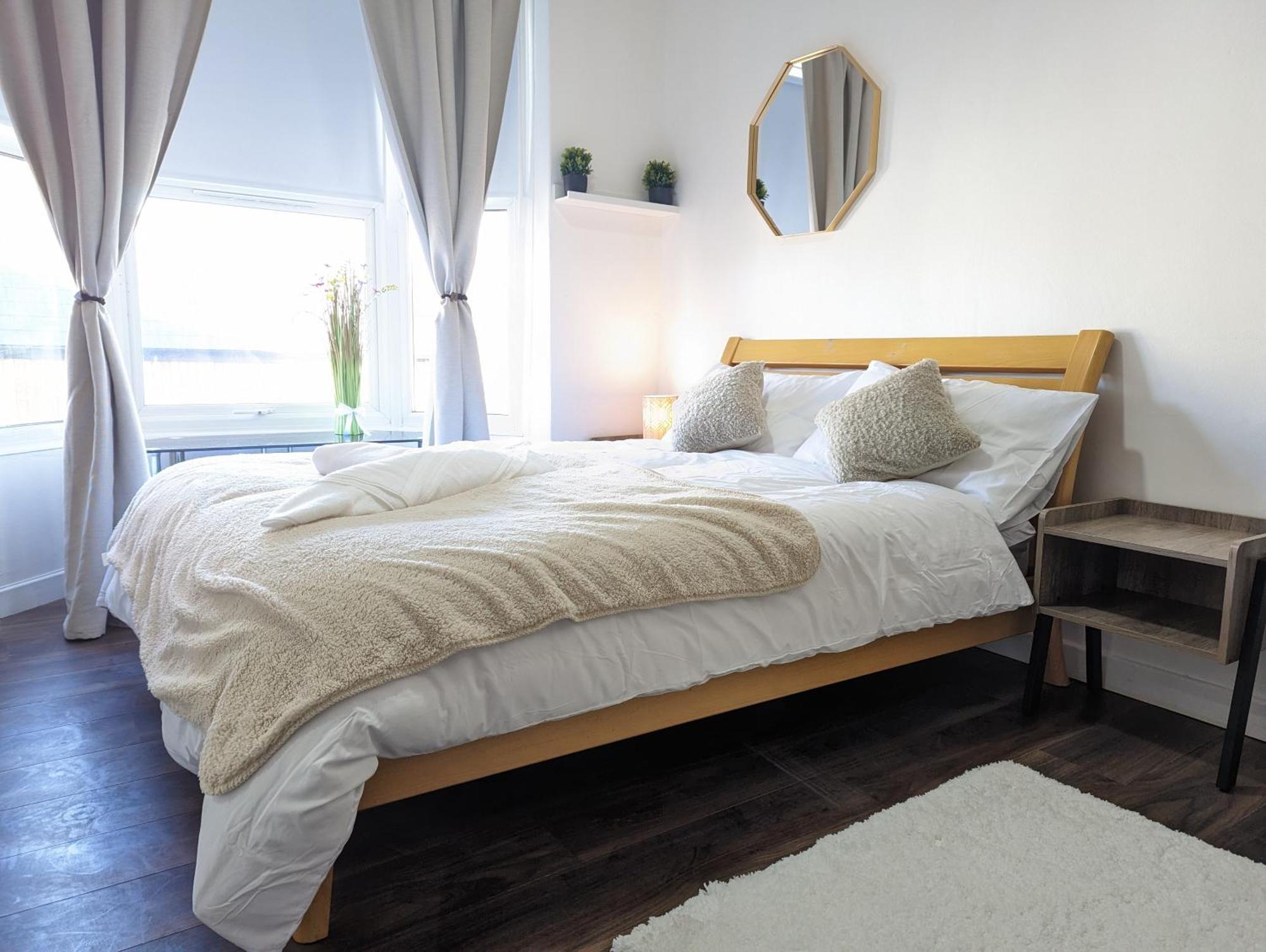 Inner-City Apartments - Basic Amenites Cardiff Kültér fotó